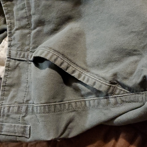 == - Faded Glory cargo shorts --  size 48 khaki NWOT - Picture 5 of 13
